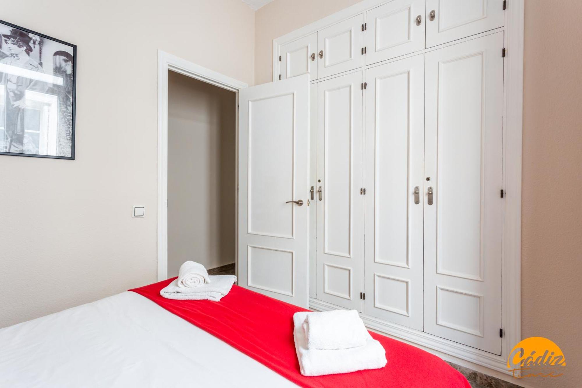 Appartamento Cádiz Cinema - WIFI - PETFRIENDLY - ECOFRIENDLY Esterno foto